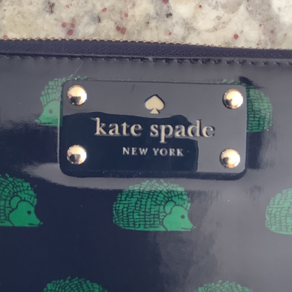 🦔 Kate Spade New York Hedgehog Wallet – Rare & Playful Print! Fantastic Shape! - Picture 10 of 10